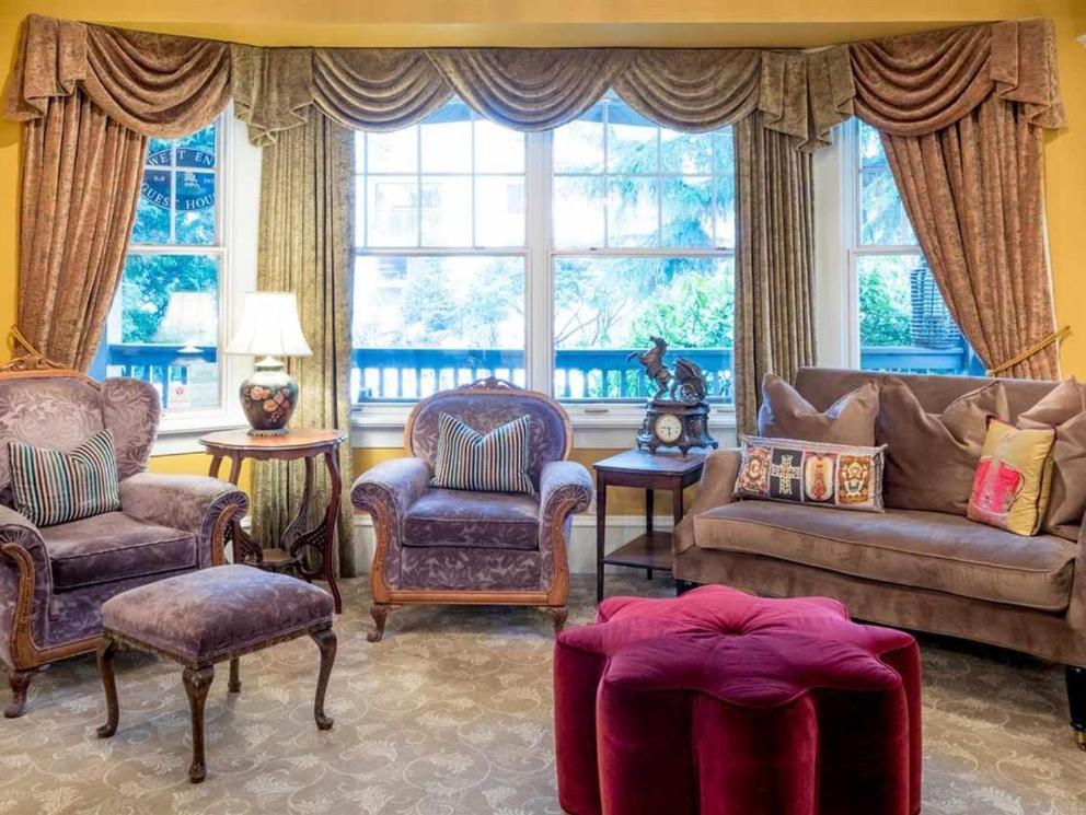 West End Guest House Λάνγκλεϊ Εξωτερικό φωτογραφία