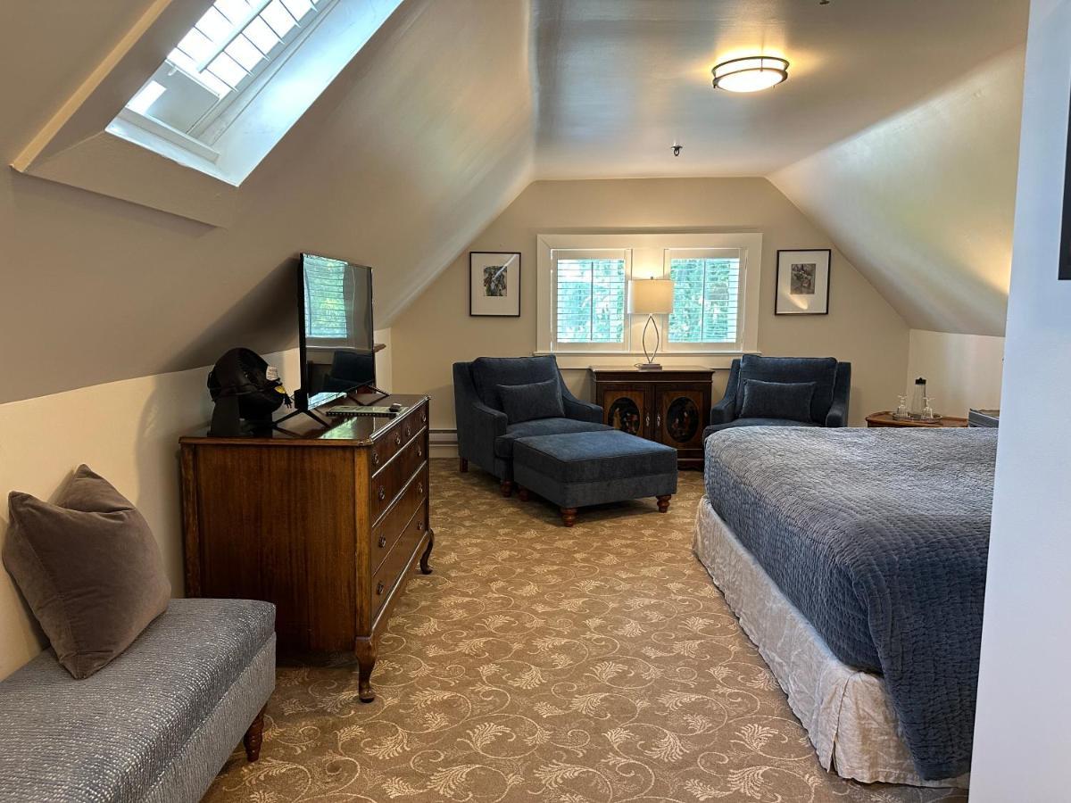 West End Guest House Λάνγκλεϊ Εξωτερικό φωτογραφία