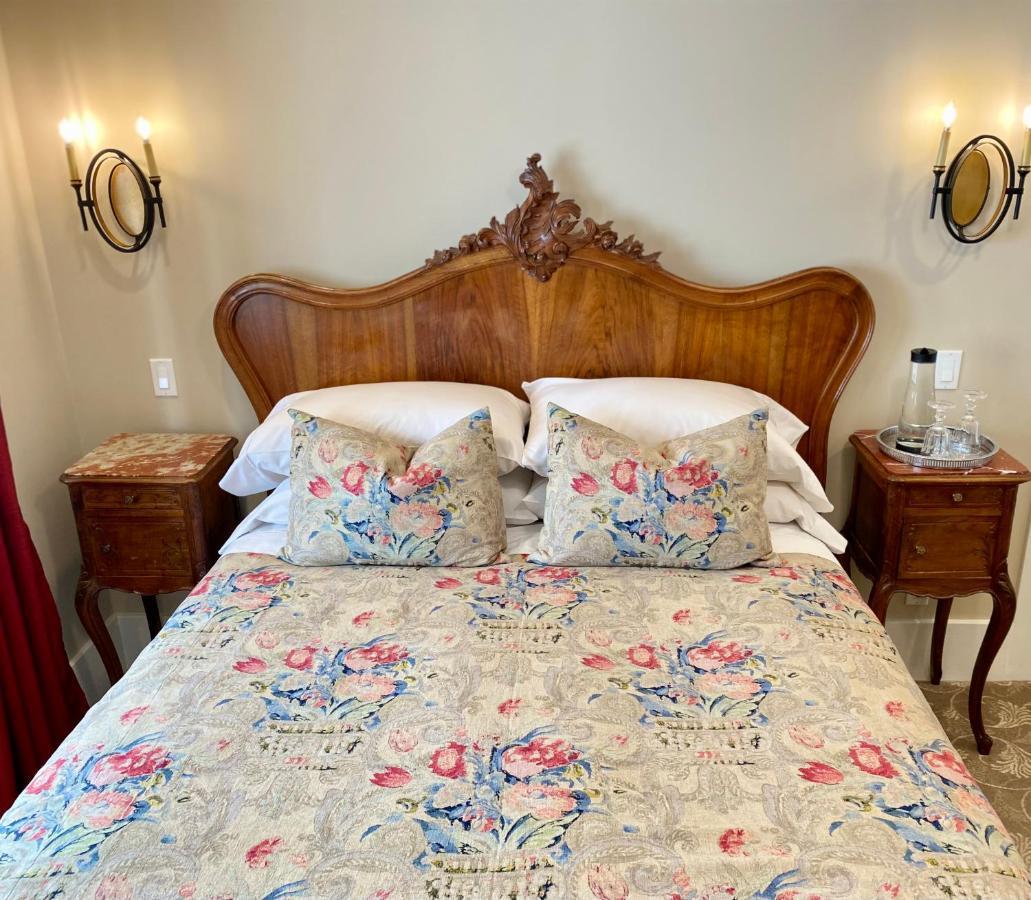 West End Guest House Λάνγκλεϊ Εξωτερικό φωτογραφία