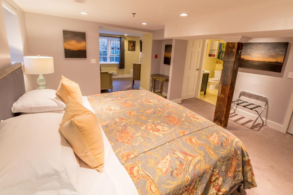 West End Guest House Λάνγκλεϊ Εξωτερικό φωτογραφία