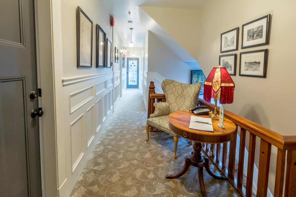West End Guest House Λάνγκλεϊ Εξωτερικό φωτογραφία